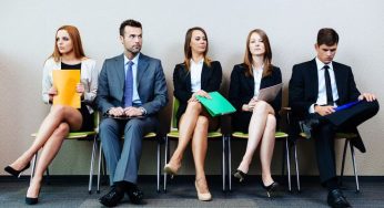 5 Things Recruiters Notice Apart from Your Resume